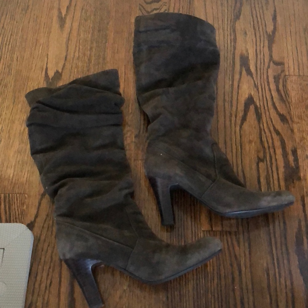 Nine West brown slouchy boots